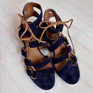 Frye Navy Suede Gladiator Lace Up Sandal Size 6